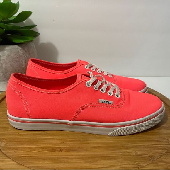 Vans Lo Pro Neon Pink Skater Sneaker Women's 6.5 Canvas Tennis Shoe Punk Rock - Picture 2 of 8